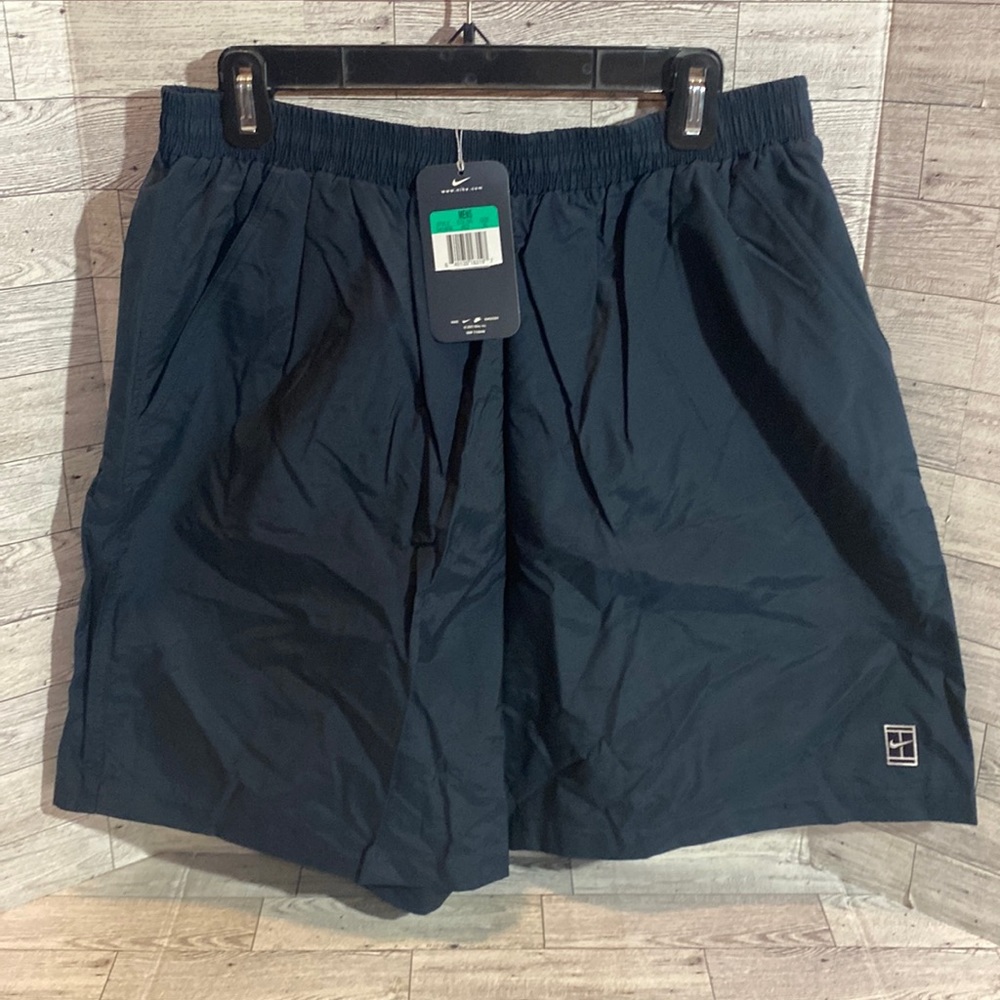 NWT Vintage 2001 Men’s Nike Tennis Shorts